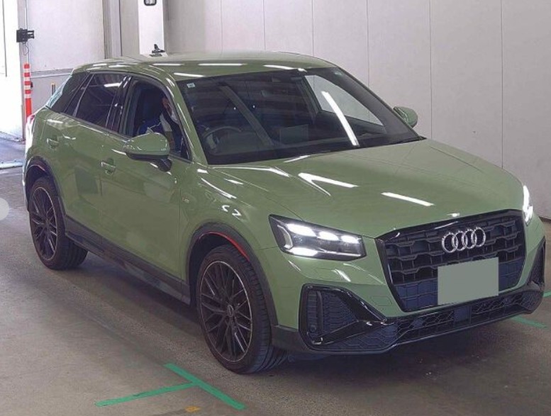 AUDI Q2