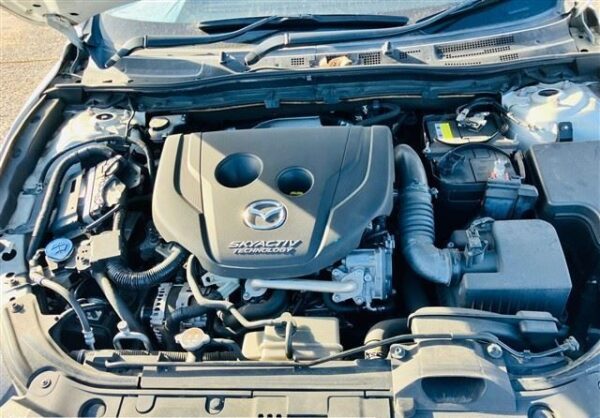 2017 MAZDA AXELA SPORTS - Image 6