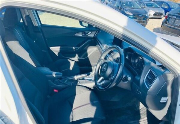2017 MAZDA AXELA SPORTS - Image 7