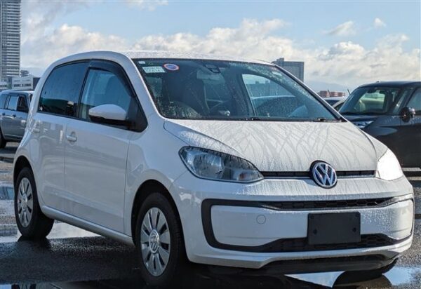 2018 VOLKS WAGEN UP