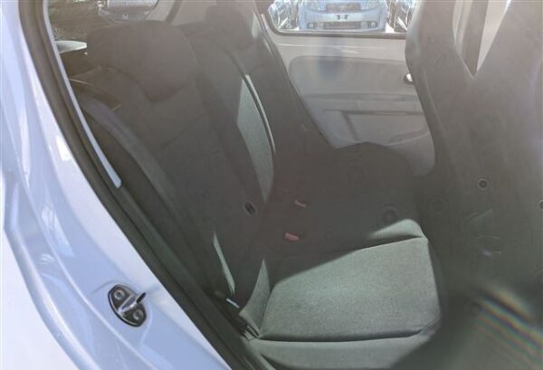 2018 VOLKS WAGEN UP - Image 5